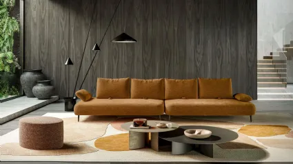Linear sofa Fanny by Le Comfort.