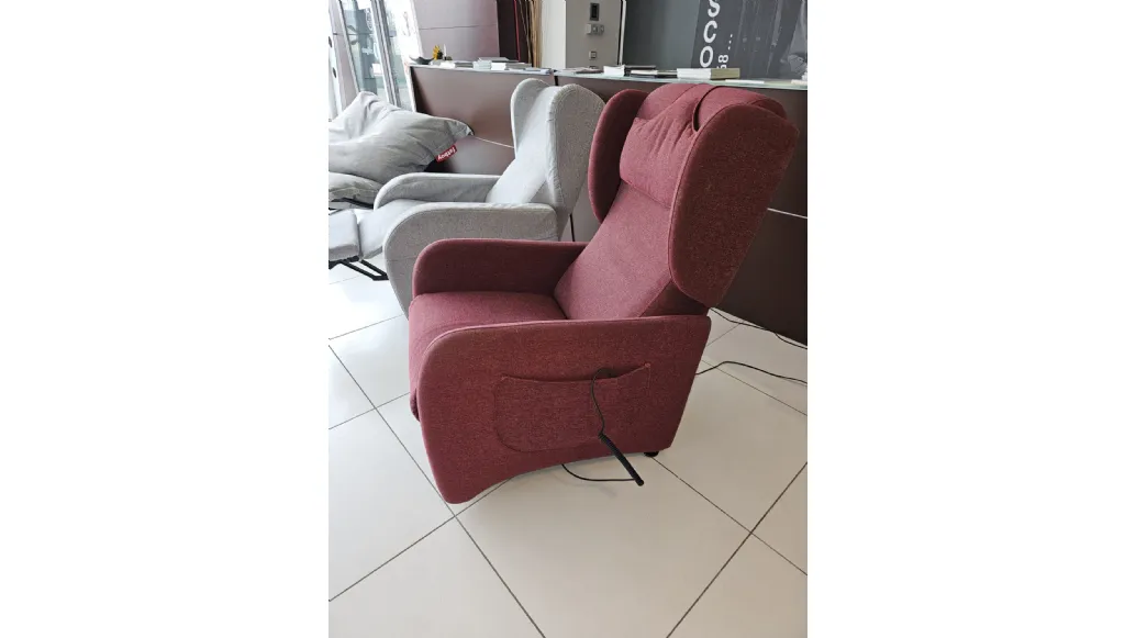 Armchair Orietta