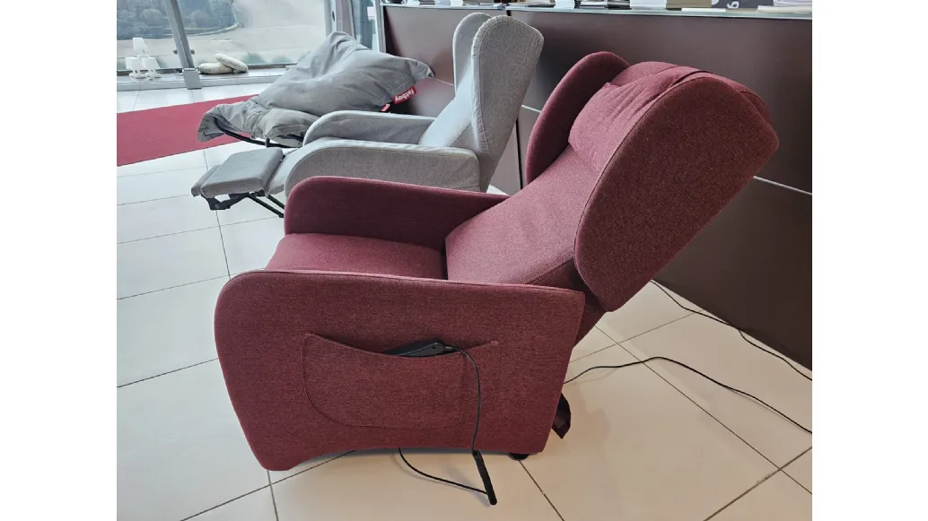 Armchair Orietta