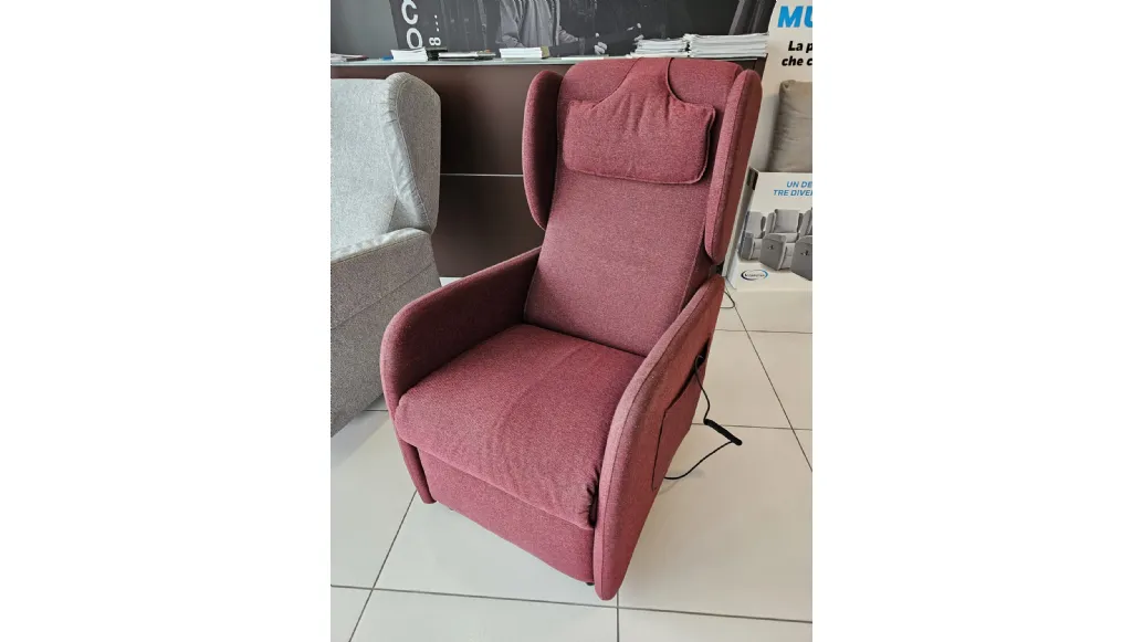 Armchair Orietta