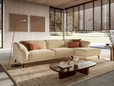 Sky sectional sofa by Le Comfort