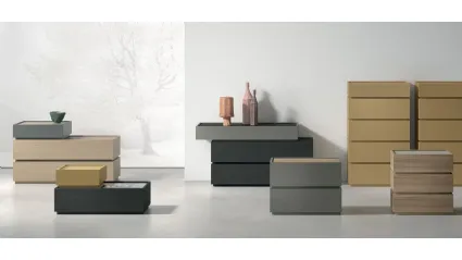 Night Replay group in materic or lacquered finish by Tomasella.