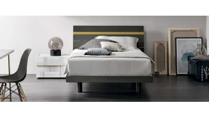 Single bed with Joker headboard by Tomasella.