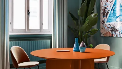 Barry round table by Miniforms