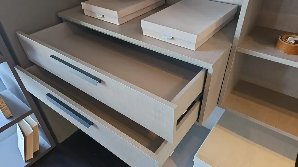 ADOK TA - TAC wardrobe