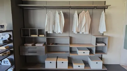 WALK-IN CLOSET ADOK TA -