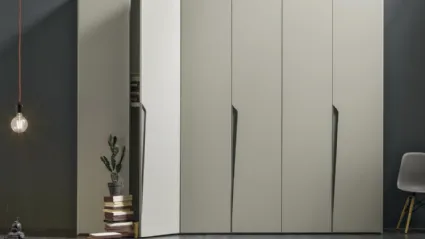 Wardrobe with hinged door Drop by Tomasella