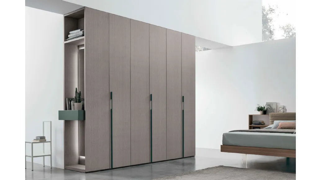 Open day terminal wardrobe in Alpaca material by Tomasella