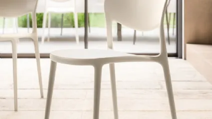 Abby stackable polypropylene chair by Connubia