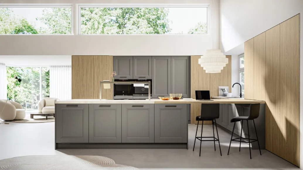 Classic kitchen with Gioiosa 01 peninsula in lacquered and laminated finish by Arredo3.