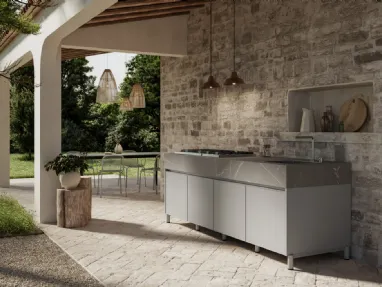 Modern aluminum outdoor kitchen Aura 02 by Arredo3.