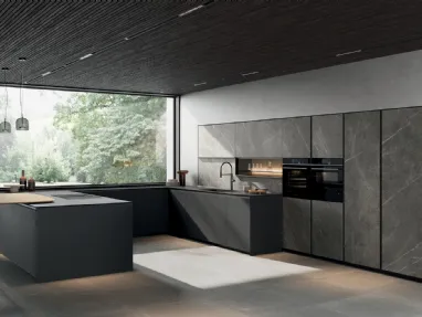 Modern kitchen with Glass 2|0 08 peninsula by Arredo3.