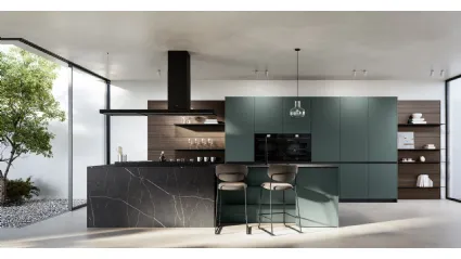 Modern Kitchen with Kalì 09 island in PET and laminate by Arredo3