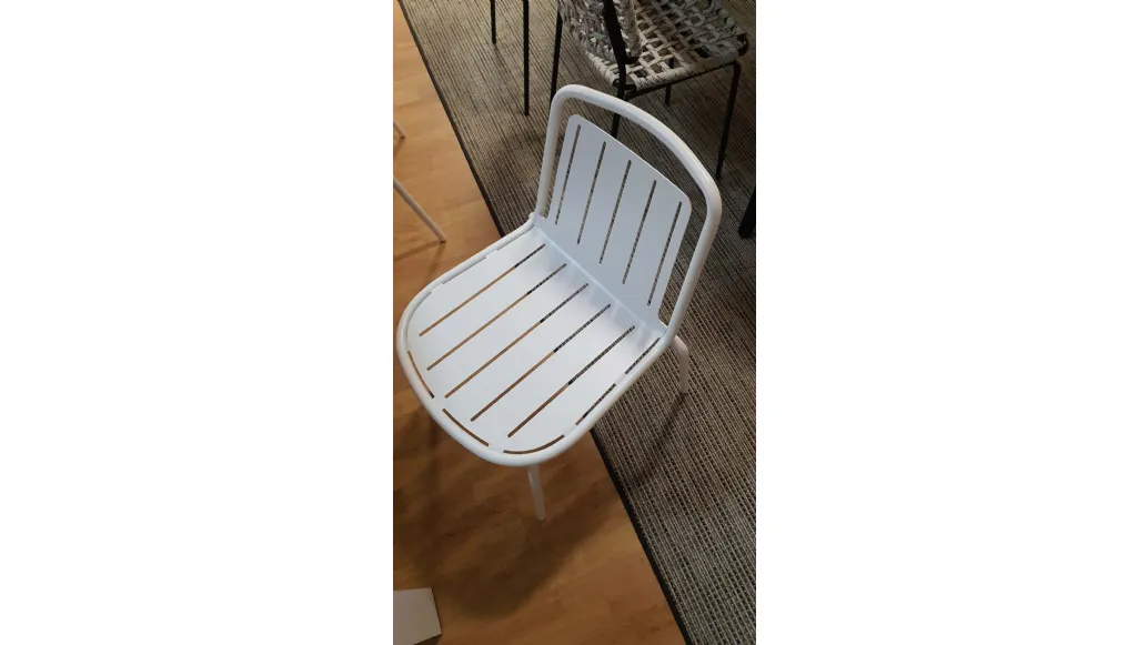 EASY white chair