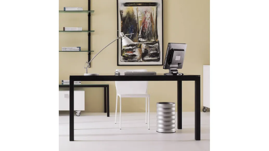 Operational desk DL52 London1 by Ponti Terenghi.